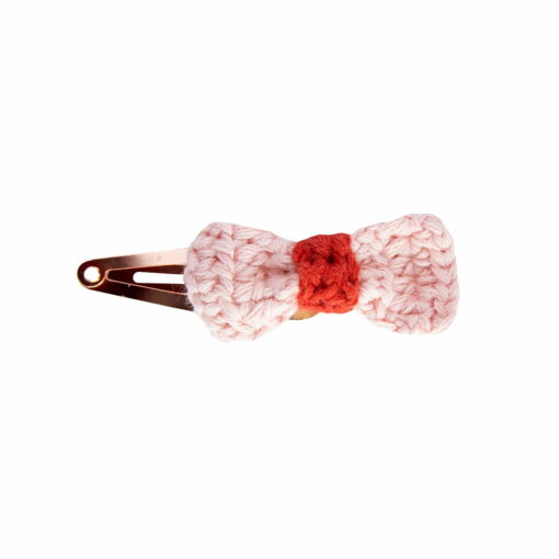 Haarspange Häkelschleife rosa von Global Affairs