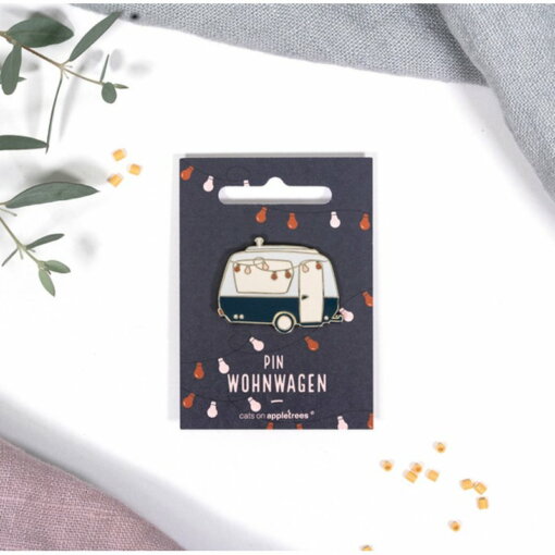 Pin zum Anstecken Wohnwagen von cats on appletrees