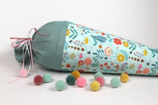 Stoff Schultüte Blumen und Bienen mit Glitzer mit Namensschild - Produktbild 1