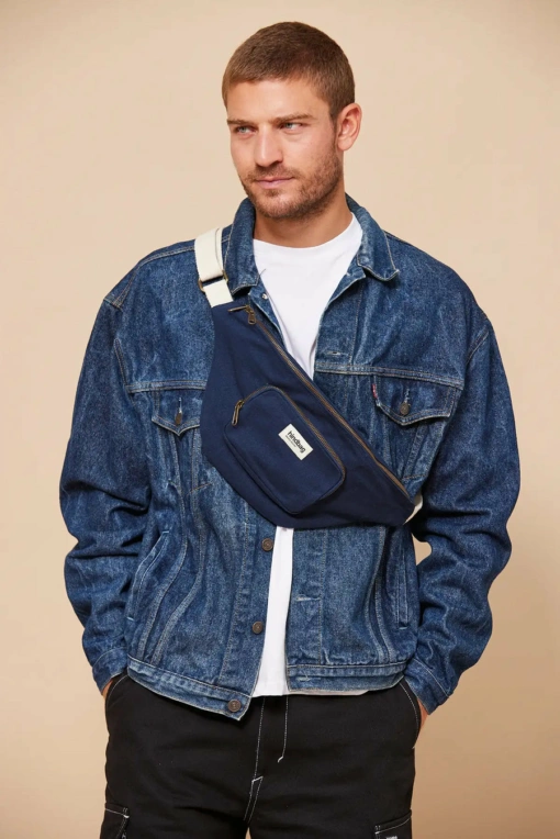 Sofia Gürteltasche - 22 Farben - Frühling/Sommer 2024 | Navy Blau von Hindbag