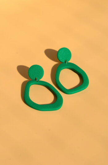 Ipanema | Statement Ohrringe | 24k vergoldet grün von Santoclay Handmade