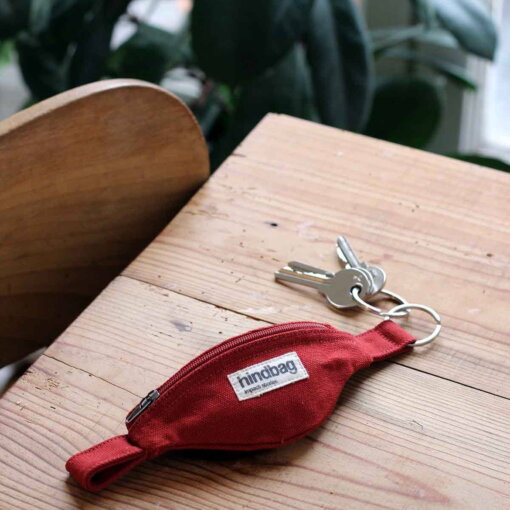 Como Bananen-Schlüsselanhänger Terrakottarot von Hindbag